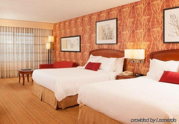 Hotel Courtyard By Marriott Charlotte 3*