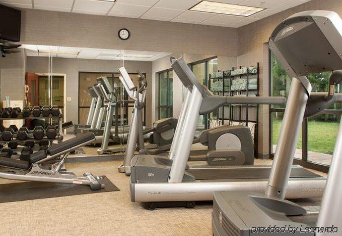 Courtyard By Marriott Charlotte Hotel